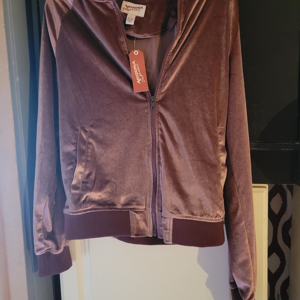 Zip.up.sweater